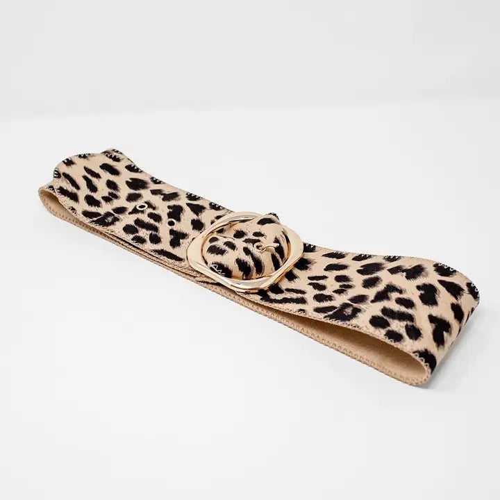 Belt with Round Gold Buckle in Leopard